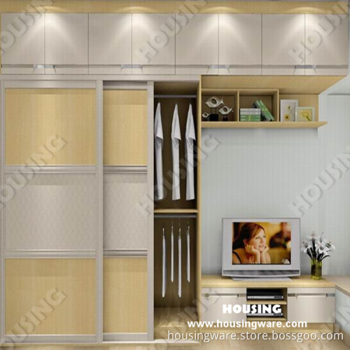 Wardrobe with Sliding Door in Fresh Design